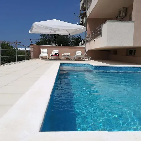 Lo Apartamento Split
