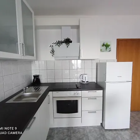 Lo Apartment